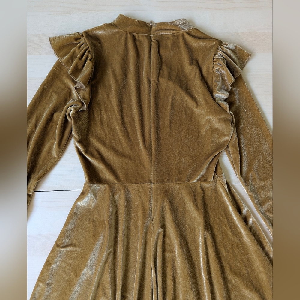 Ivy City Co La La Lady Midi Gold Velvet Long sleeve Modest Mom‎ Dress S - Picture 9 of 16